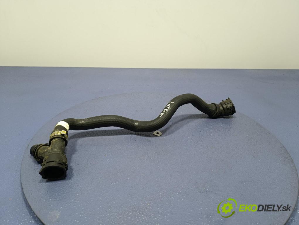Bmw Seria 5 2025 trubka Chladič: 7926160