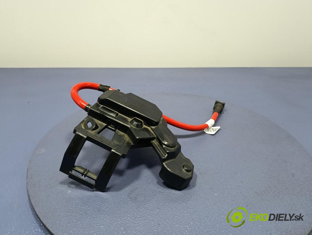 Bmw Seria 5 2025 instalace Elektrický: 5B32E62
