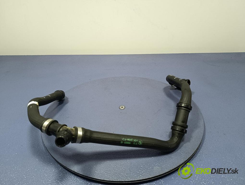 Bmw Seria 5 2025 trubka Chladič: 9888820