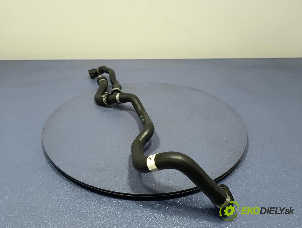 Bmw Seria 5 2025 trubka Chladič: 8844220