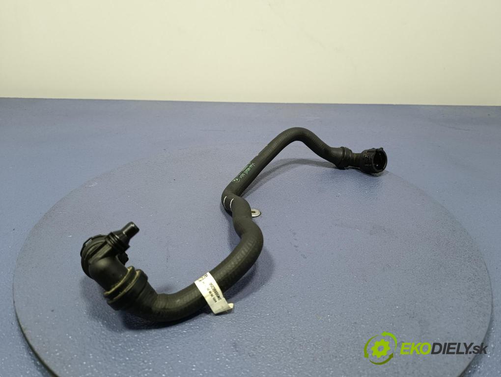 Bmw Seria 5 2025 trubka Chladič: 9886635