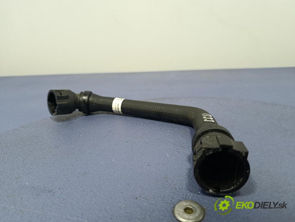 Bmw Seria 5 2025 trubka Chladič: 9886646