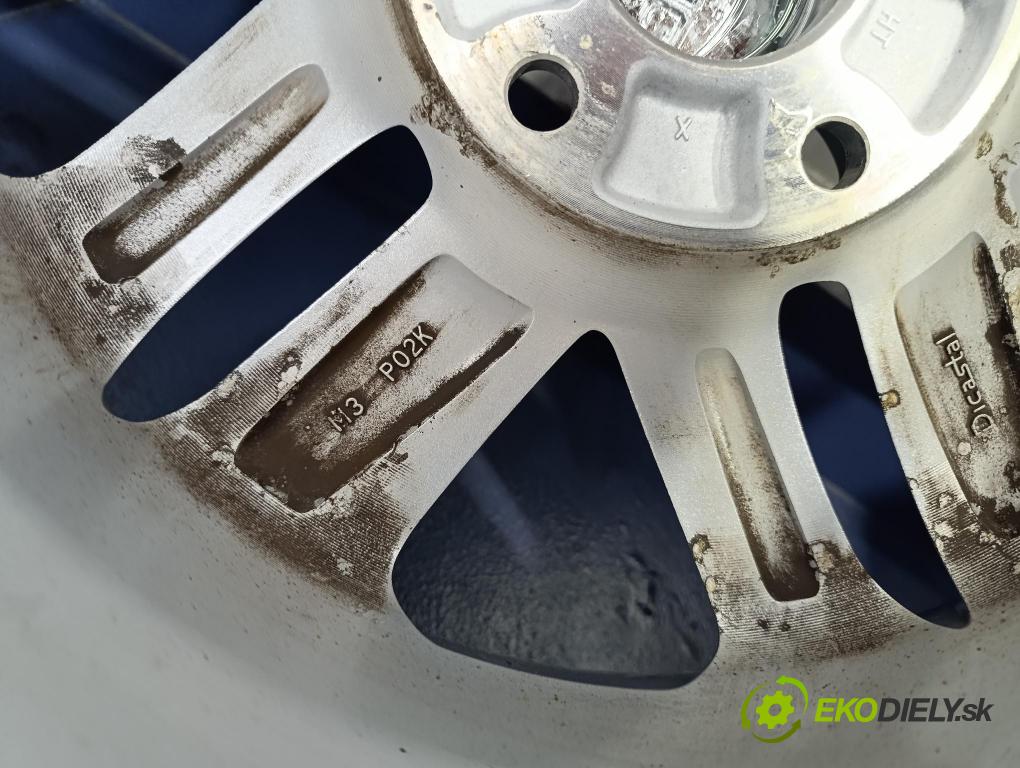 Byd Etp3 2022 Ráfiky: Hlinikové: Pneumatiky: VBEV3101010