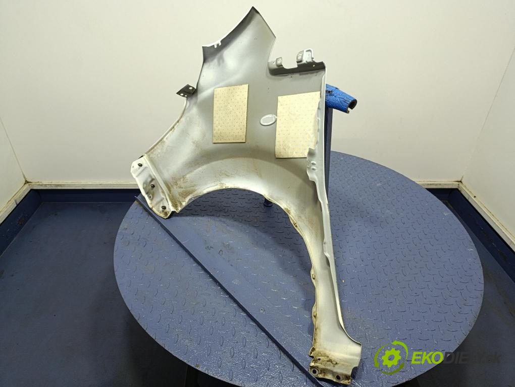 Byd Etp3 2022 blatník Predné v pravo: 