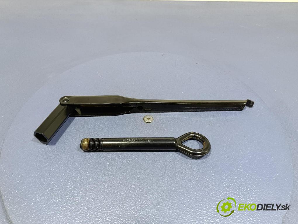Byd Etp3 2022 uchyt Vlečenie: HADF-3916100A