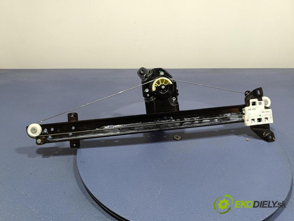 Byd Etp3 2022 mechanizmus okna Okná: Predné Vľavo: VB-6104100A