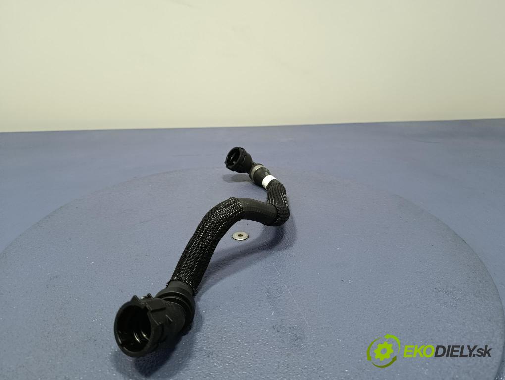 Bmw Seria 5 2025 trubka Chladič: 9886632