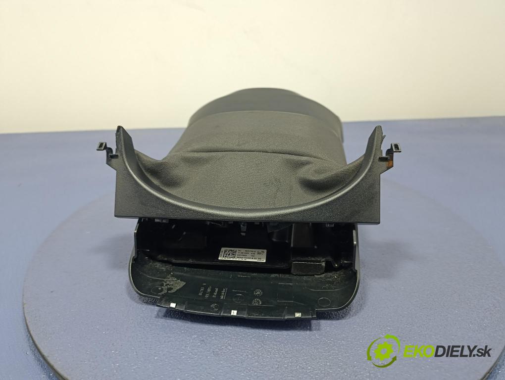 Bmw Seria 5 2025 kryt Plast: Interiéry: 9625735
