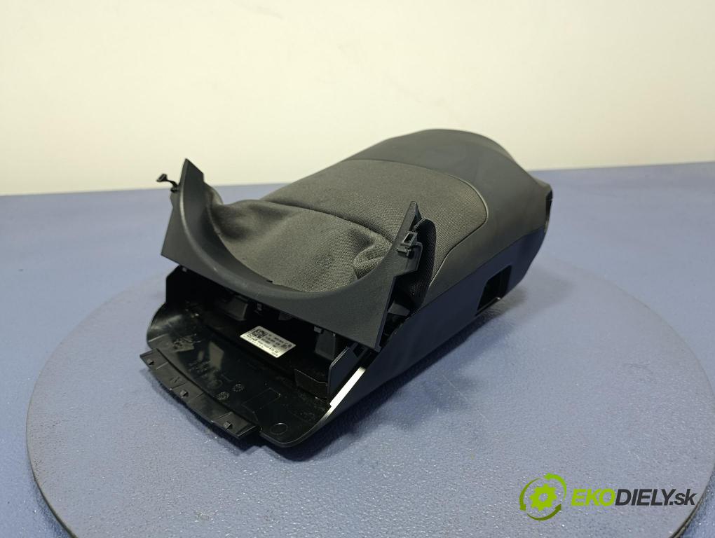 Bmw Seria 5 2025 kryt Plast: Interiéry: 9625735