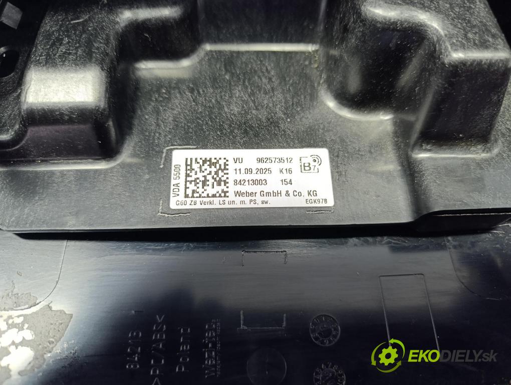 Bmw Seria 5 2025 kryt Plast: Interiéry: 9625735
