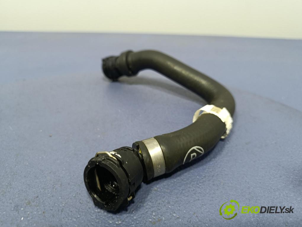 Bmw Seria 5 2025 trubka Chladič: 9872140