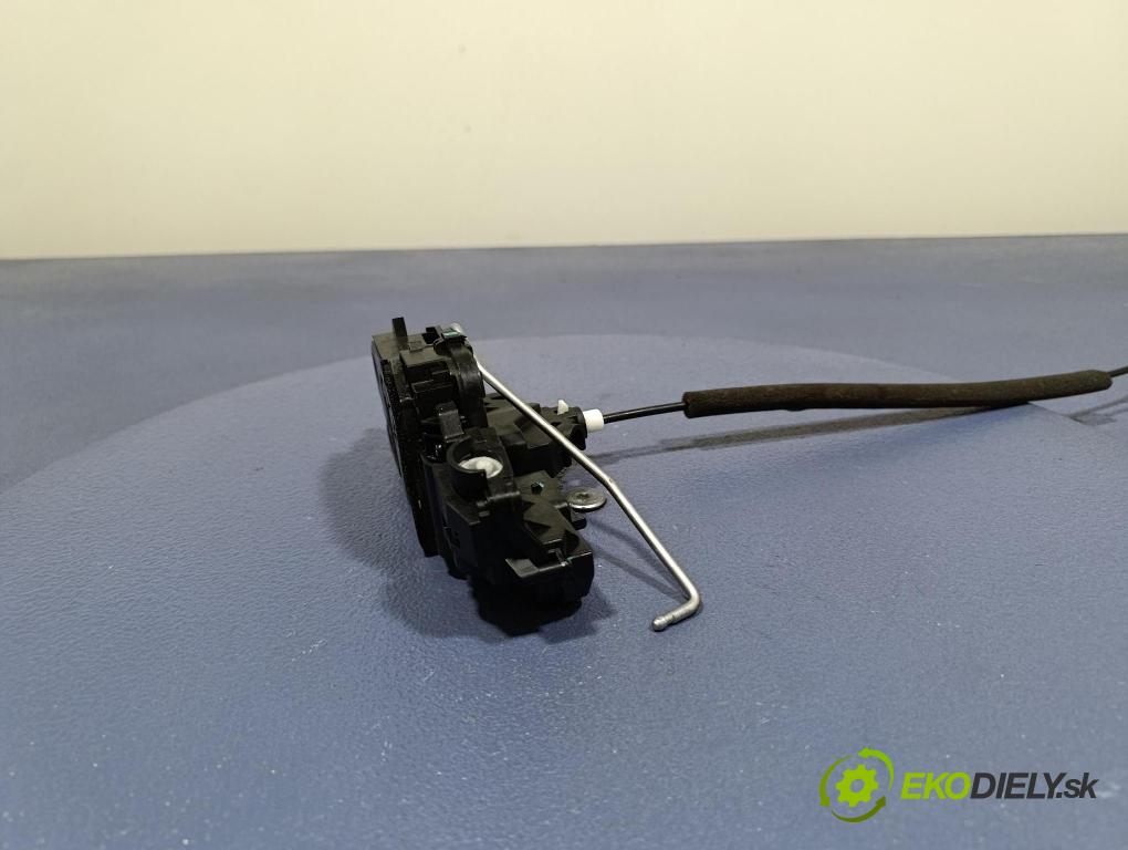 Byd Etp3 2022 zámok dvere Predné Vľavo: VB-6105200