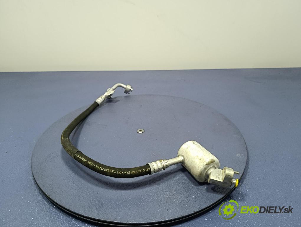 Bmw Seria 5 2025 trubka Klimatizace: 9872121