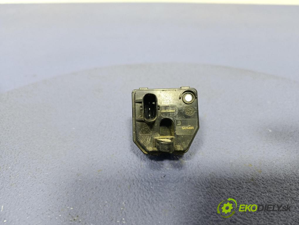 Bmw Seria 5 2025 Lampy Uvnitř 5A7A4B5