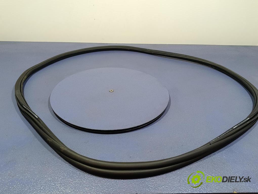Bmw Seria 5 2025 Těsnění: dveře 5A05899