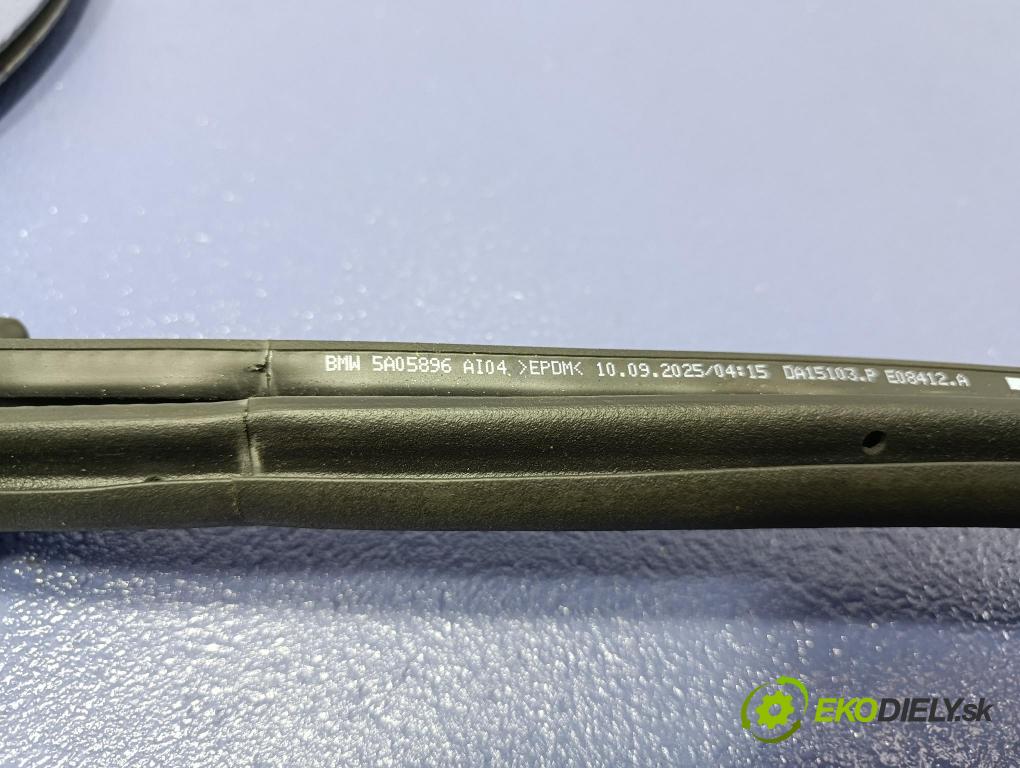 Bmw Seria 5 2025 Těsnění: dveře 5A05896