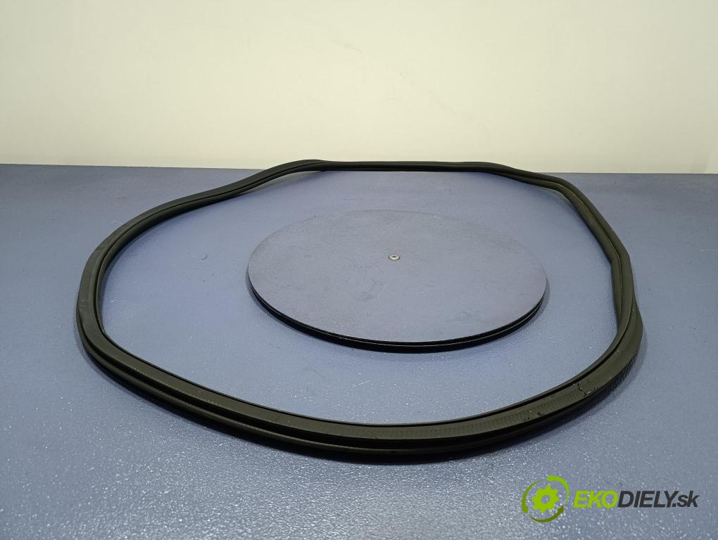 Bmw Seria 5 2025 Těsnění: dveře 5A05896