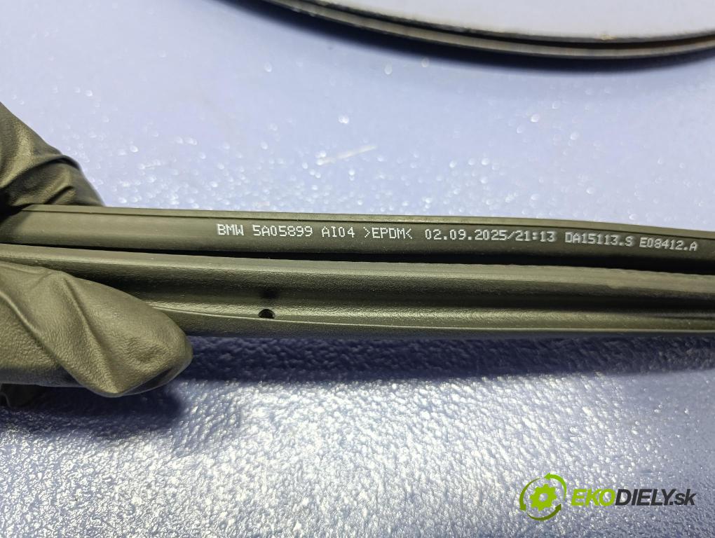 Bmw Seria 5 2025 Těsnění: dveře 5A05899