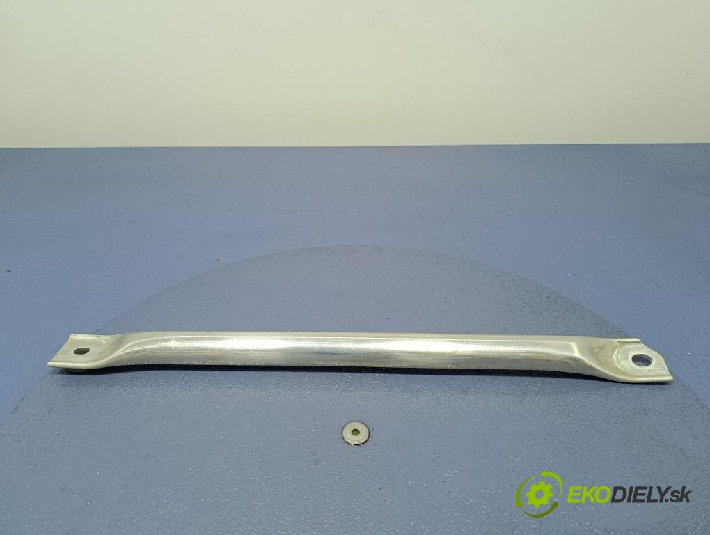 Bmw Seria 5 2025 výztuha Čelní / stěna Přední 9883732