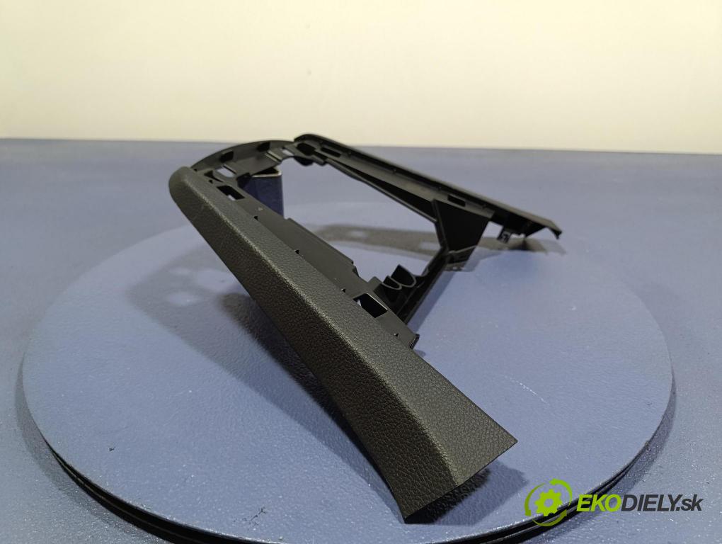 Byd Etp3 2022 kryt Plast: Interiéry: VBH-5306213