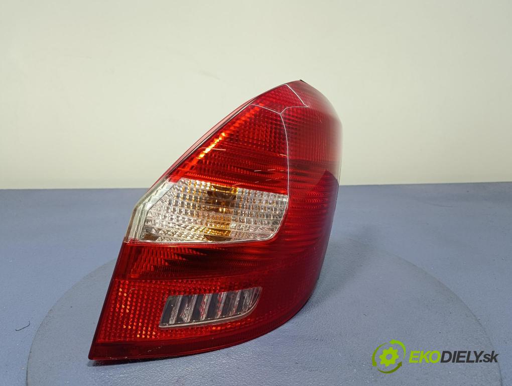 Skoda Fabia 2012 světlo Zad: Práva: Mimo: 5J6945096A