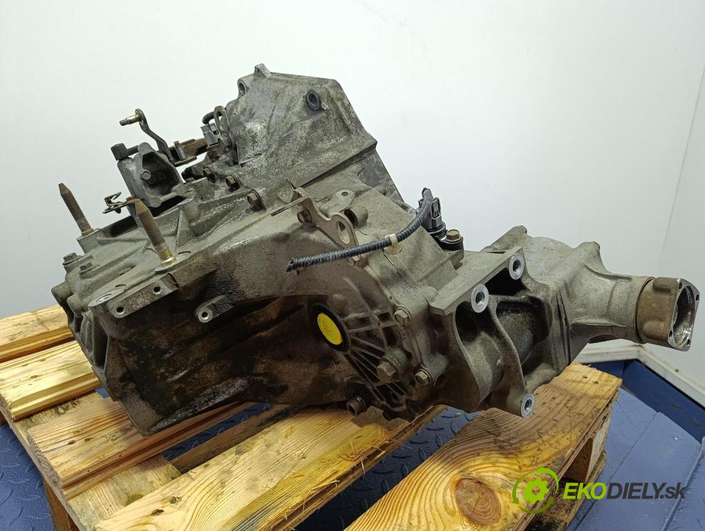 Honda Cr-v 2002 převodovka Ozubené kola: Manualna Z2M1