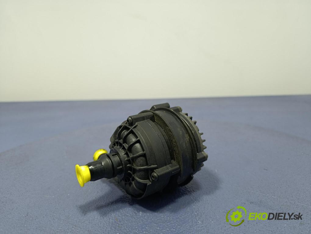 Bmw Seria 5 2025 čerpadlo Voda 5A33F22