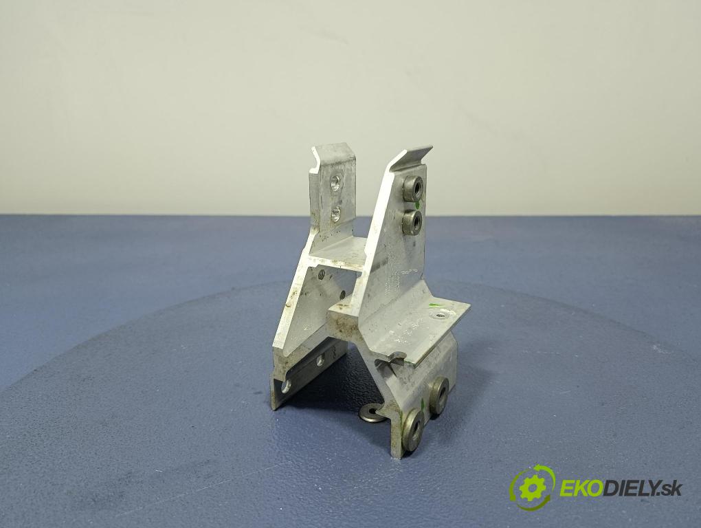 Bmw Seria 5 2025 výztuha narazník před 9463973