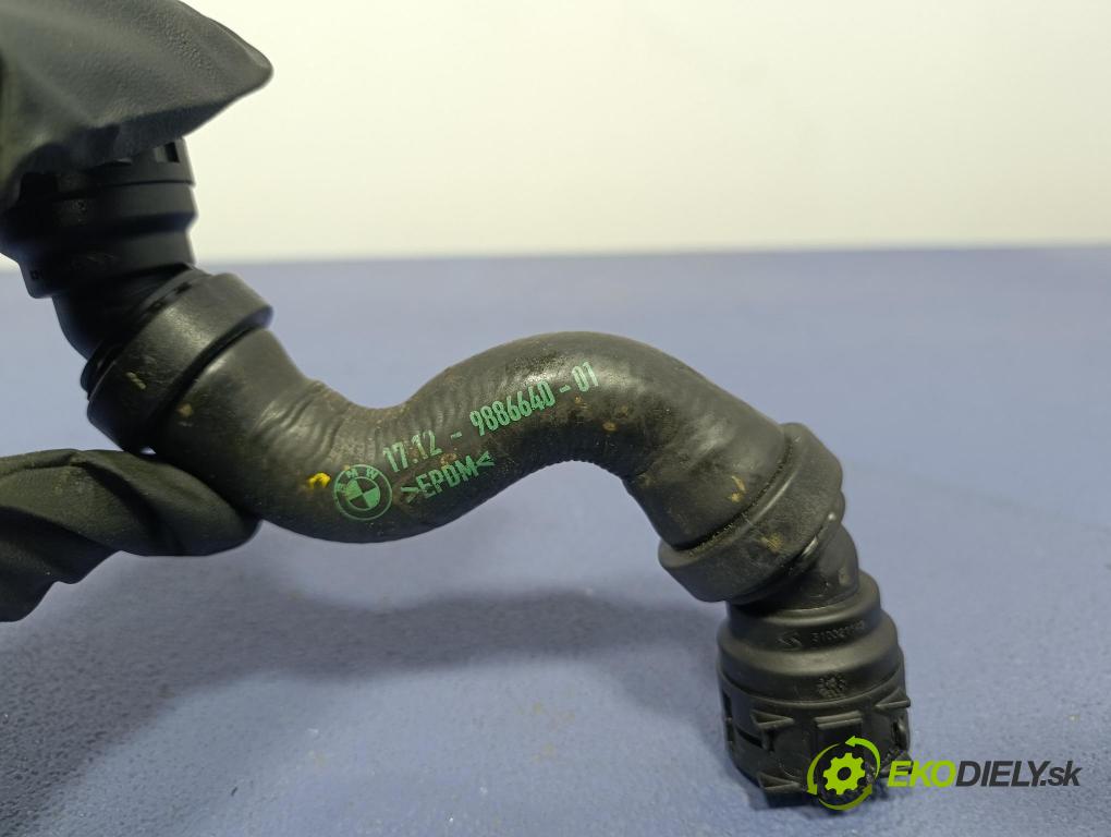 Bmw Seria 5 2025 trubka Chladič: 9886640