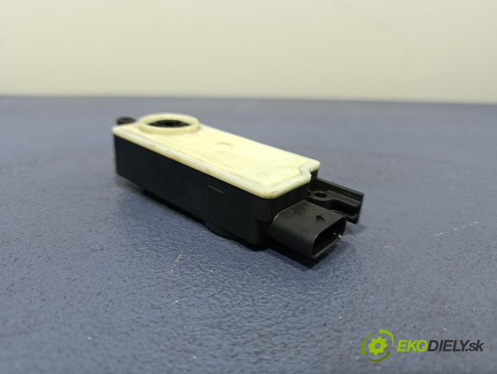 Bmw Seria 5 2025 Vstup: Vzduch: 5A180E3