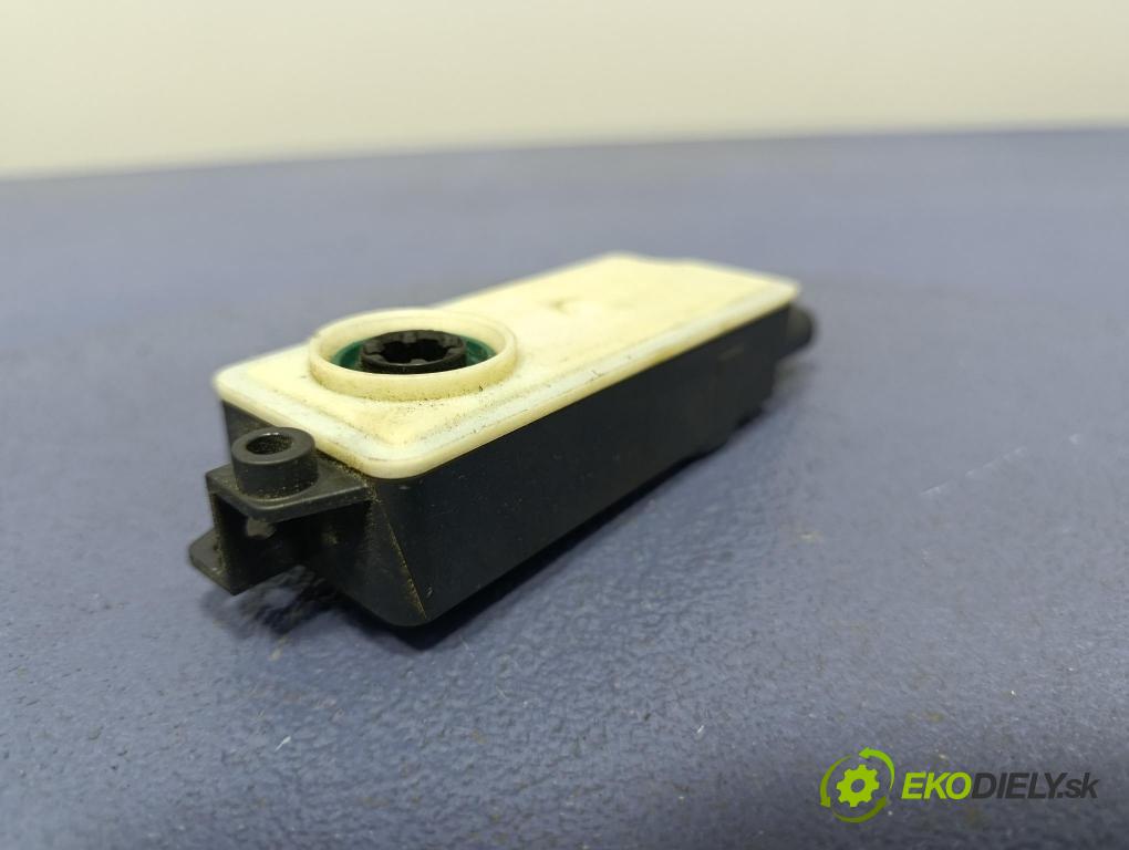 Bmw Seria 5 2025 Vstup: Vzduch: 5A180E3