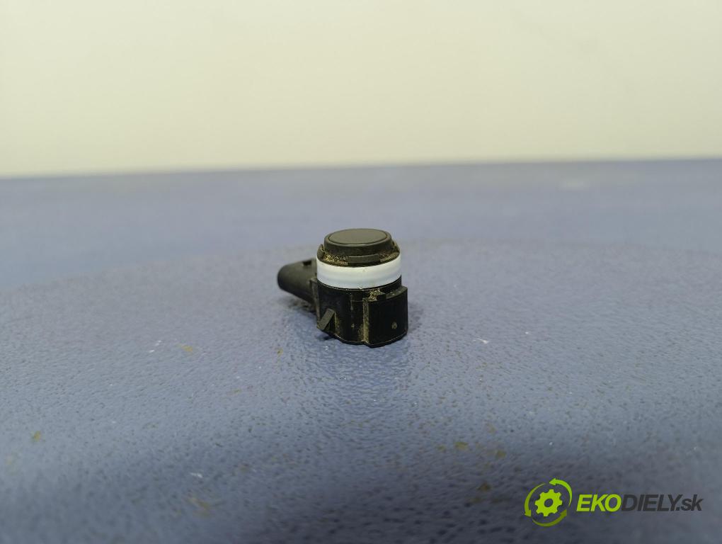 Bmw Seria 5 2025 snímač / řídící jednotka PDC 5A1A269
