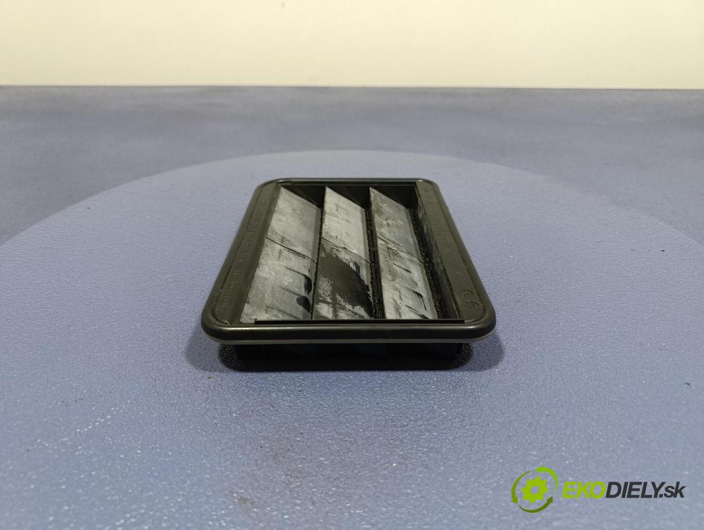 Bmw Seria 5 2025 Vstup: Vzduch: 9176945