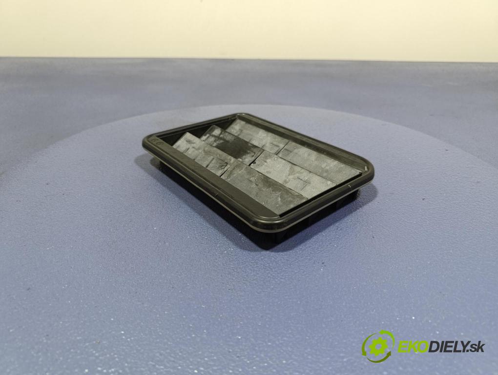 Bmw Seria 5 2025 Vstup: Vzduch: 9176945