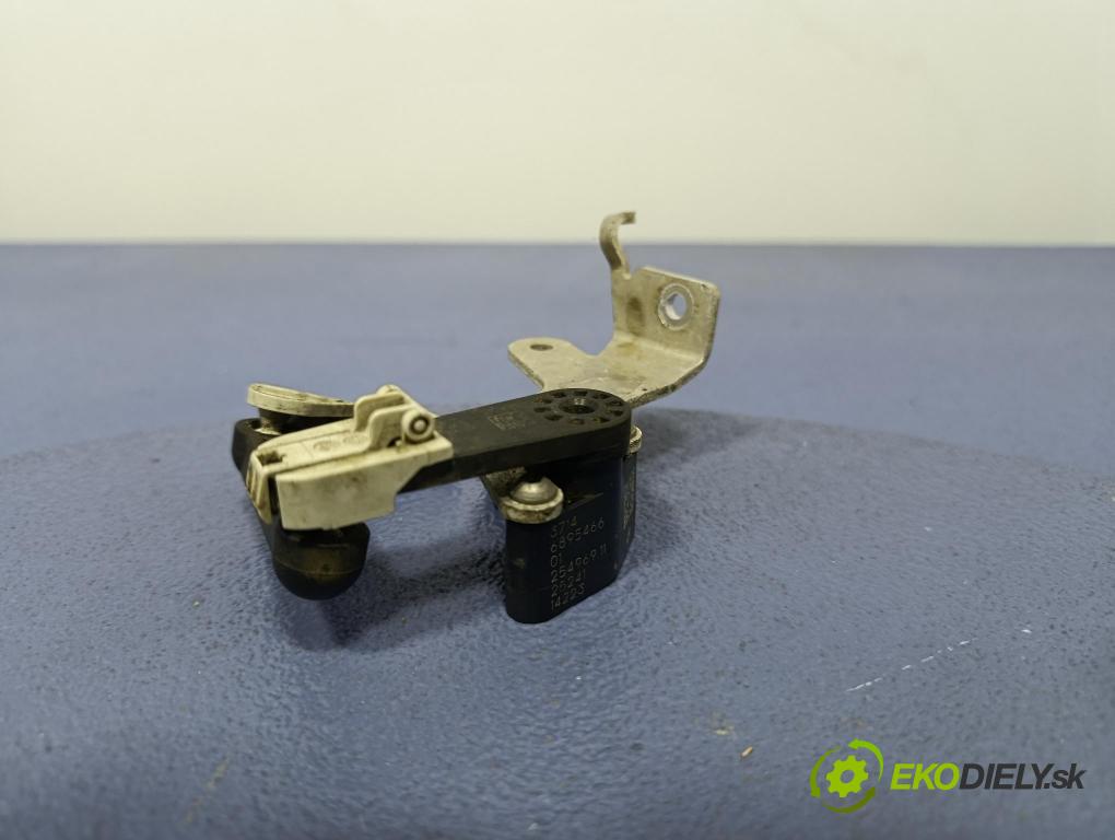 Bmw Seria 5 2025 snímač Světel: 6895466
