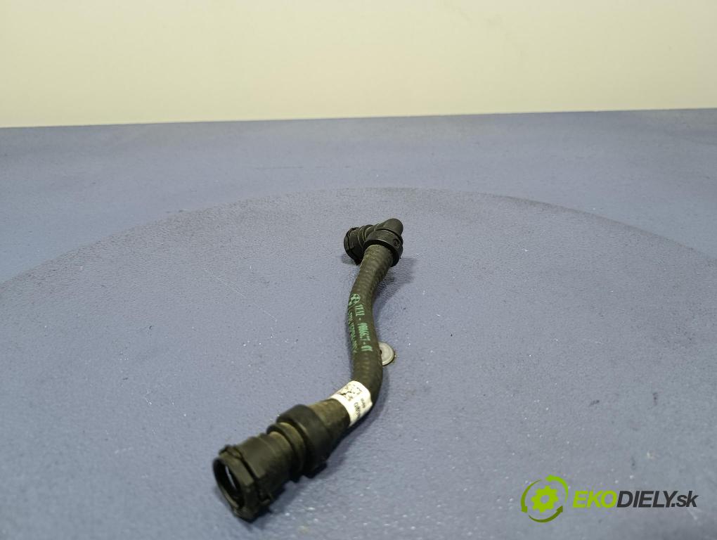 Bmw Seria 5 2025 trubka Chladič: 9886639