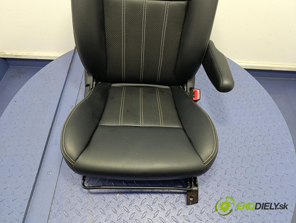 Byd Etp3 2022 Sedačka spolujazdca