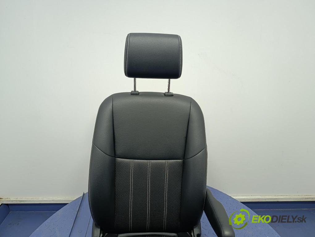 Byd Etp3 2022 Sedačka spolujazdca