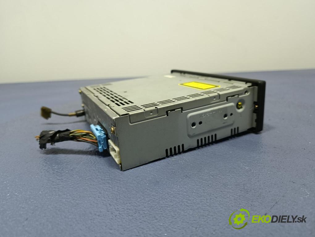 Honda Cr-v 2002 Radio I Navigace: 39100-S1A-E100
