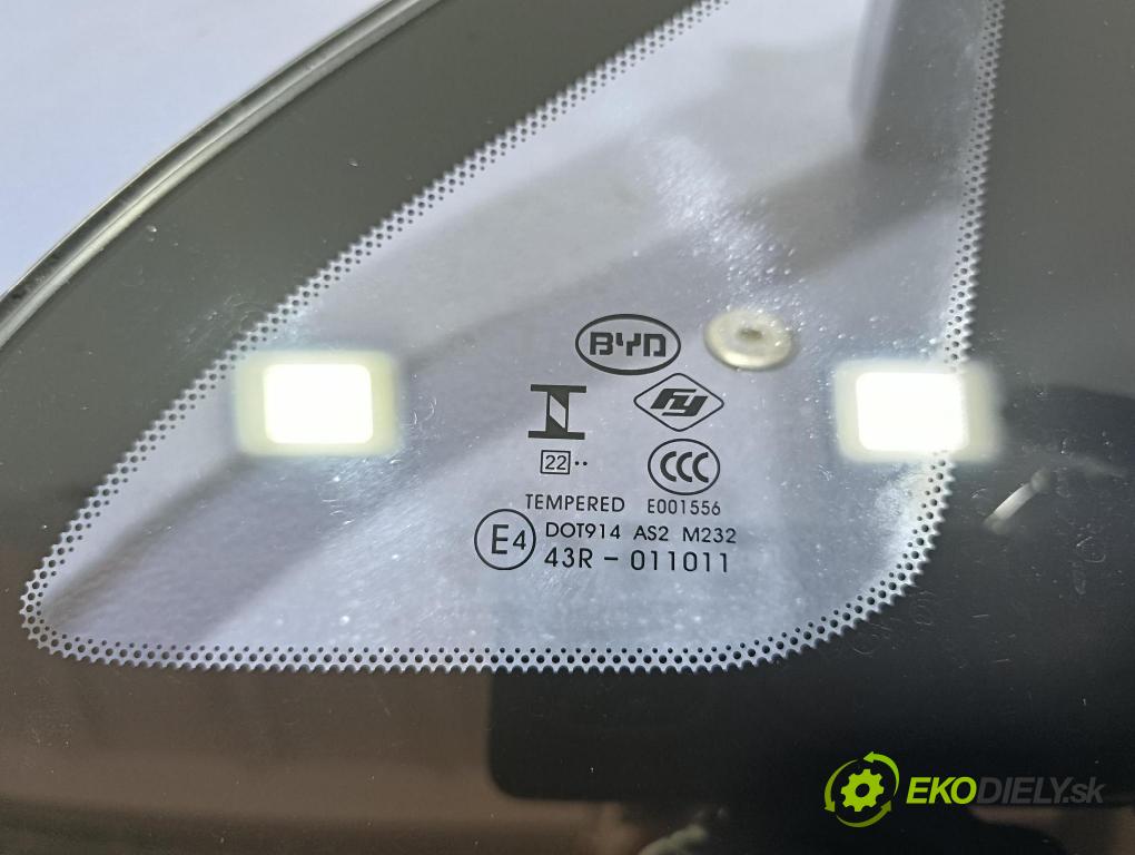 Byd Etp3 2022 sklo Karosérie: před