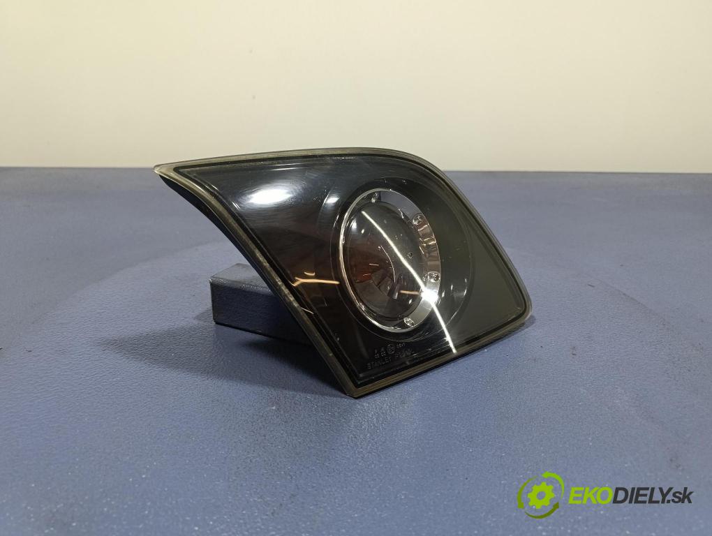 Mazda 3 2005 světlo Zad: levá Uvnitř P2913L