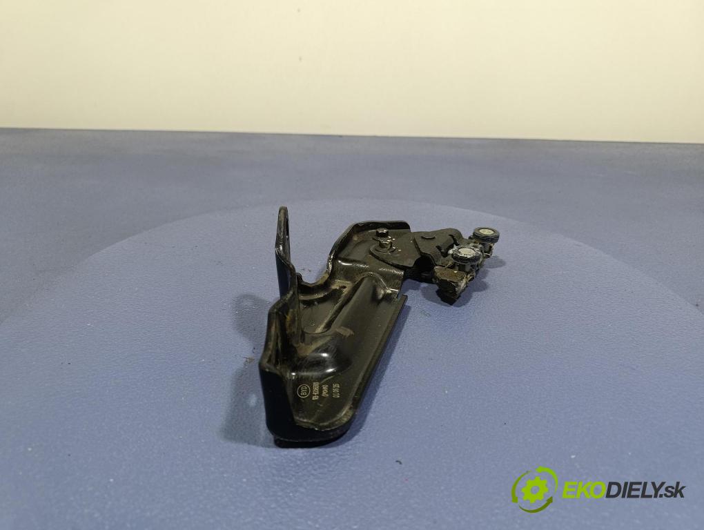 Byd Etp3 2022 Závěs: dveře VB-6206500