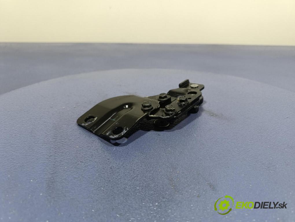 Byd Etp3 2022 Závěs: dveře VB-6206300
