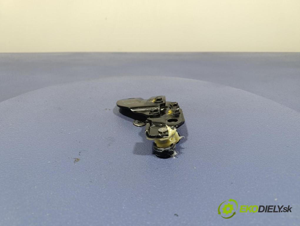 Byd Etp3 2022 Závěs: dveře VB-6206309