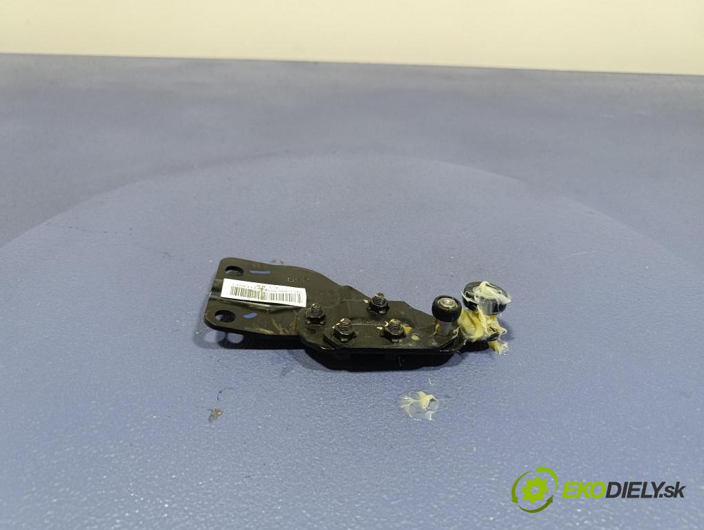 Byd Etp3 2022 Závěs: dveře VB-6206309