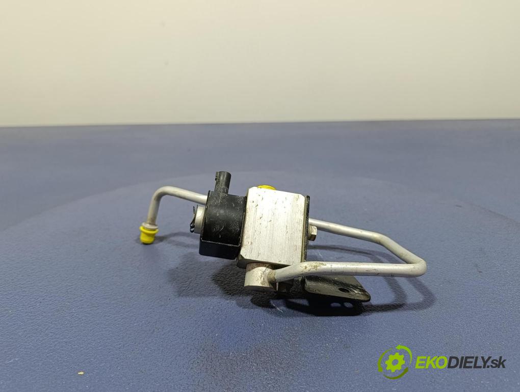 Byd Etp3 2022 trubka Klimatizace: SCH8108413