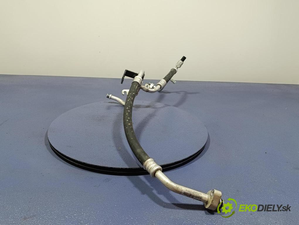 Byd Etp3 2022 trubka Klimatizace: VBEZ8108120