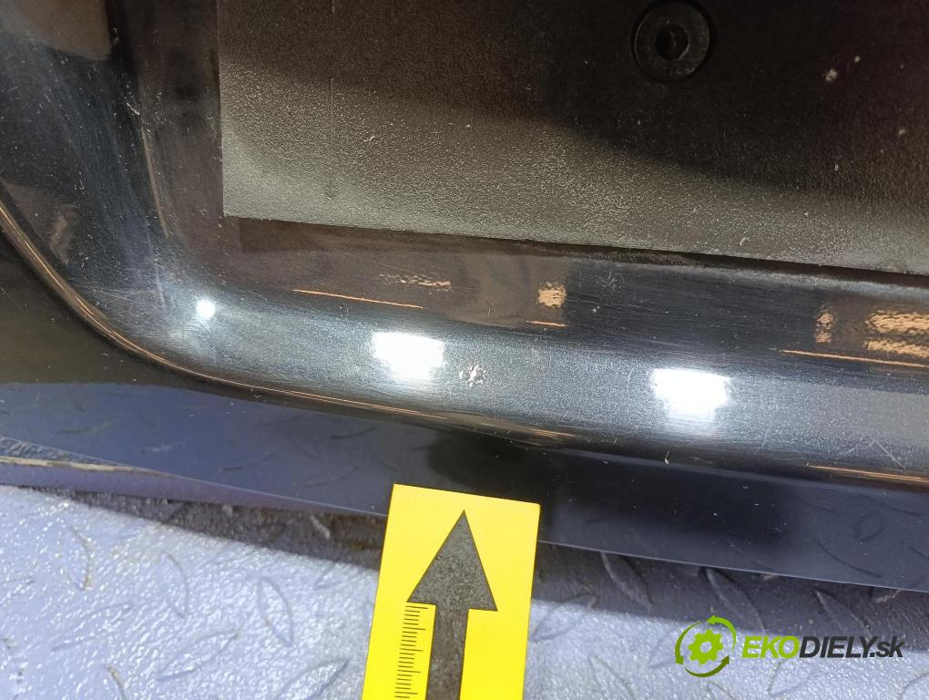 Audi A6 2008 zadní dveře kufra: kufr