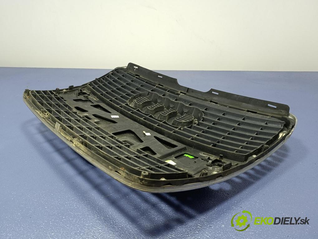 Audi A6 2008 mřížka / Gril: 4F0853651