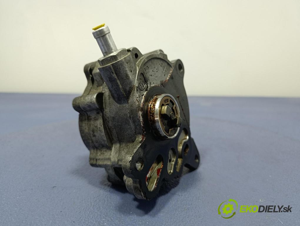 Audi A6 2008 čerpadlo vakuová 03G145209C